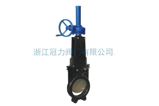 鑄鐵刀型閘閥布置簡單，結(jié)構(gòu)緊湊，節(jié)省空間！